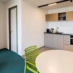 דירה Lakeside Apartements