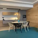 Lakeside Apartements דירה