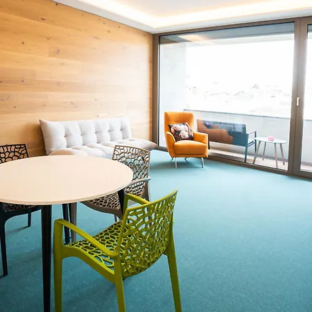 דירה Lakeside Apartements *