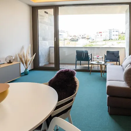 Lakeside Apartements *