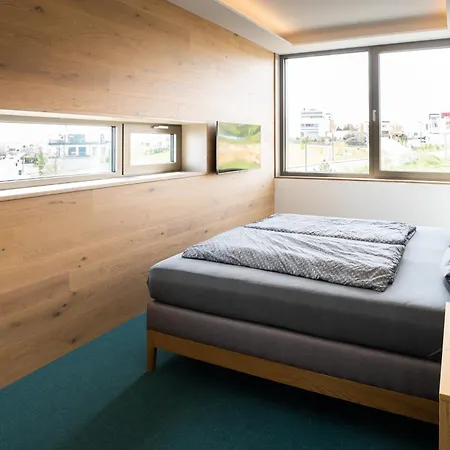 Lakeside Apartements Apartment *