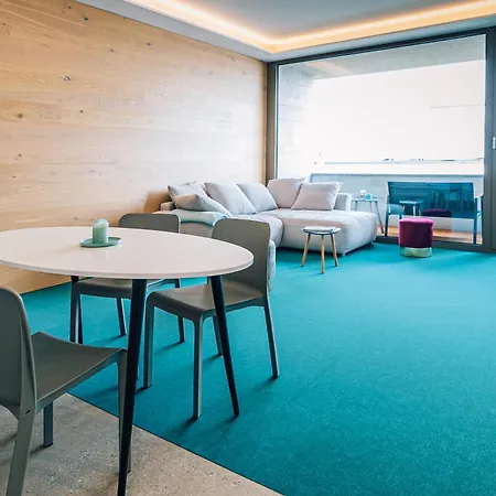 Lakeside Apartements דירה *