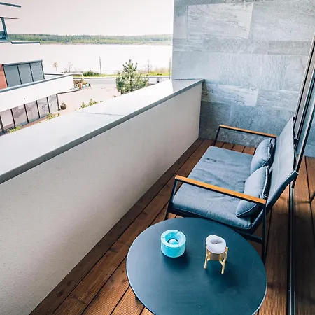 דירה Lakeside Apartements *