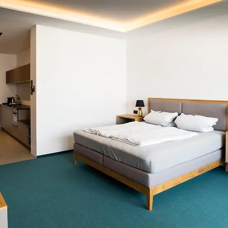 דירה Lakeside Apartements צוונקאו