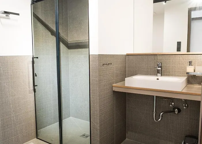 Lakeside Apartements *